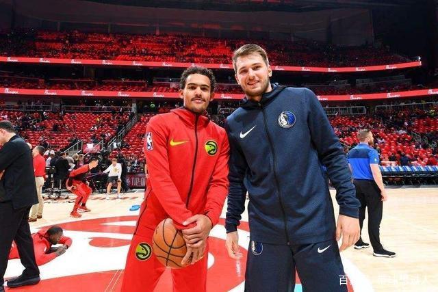 离谱的手感！库明加10投1中贡献4分7篮板3助攻（手感冰冷！库明加10投1中仅4分7板3助）