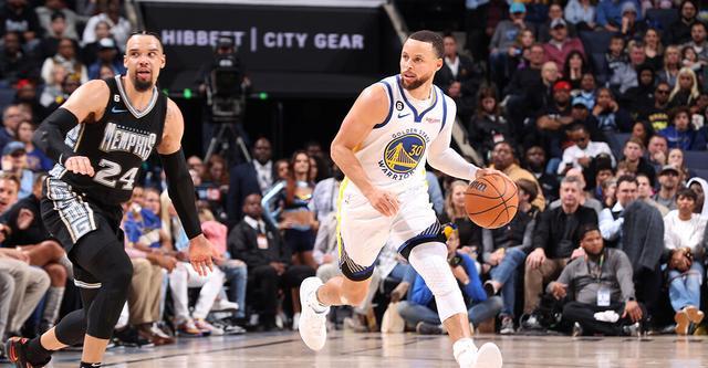 意甲战报：普利西奇梅开二度，米兰让二追三3-2逆转都灵（意甲快讯：普利西奇双响，AC米兰让二追三，3-2逆转都灵）