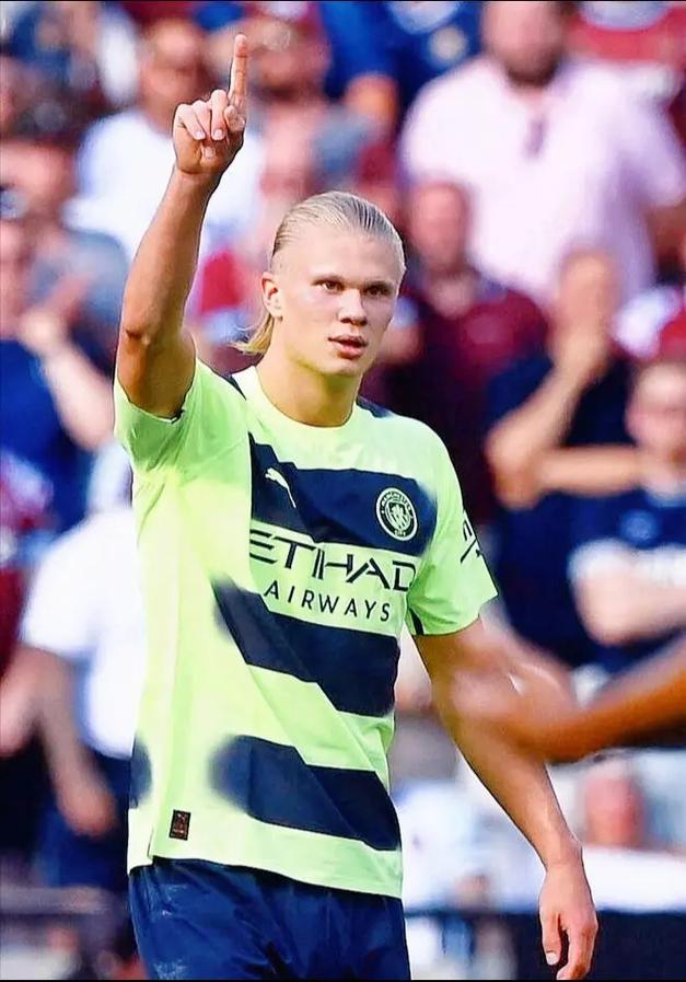 图片报：格雷茨卡大概率不会续约，拜仁已在寻找其替代者（图片报：格雷茨卡续约前景渺茫，拜仁已着手物色接班人）